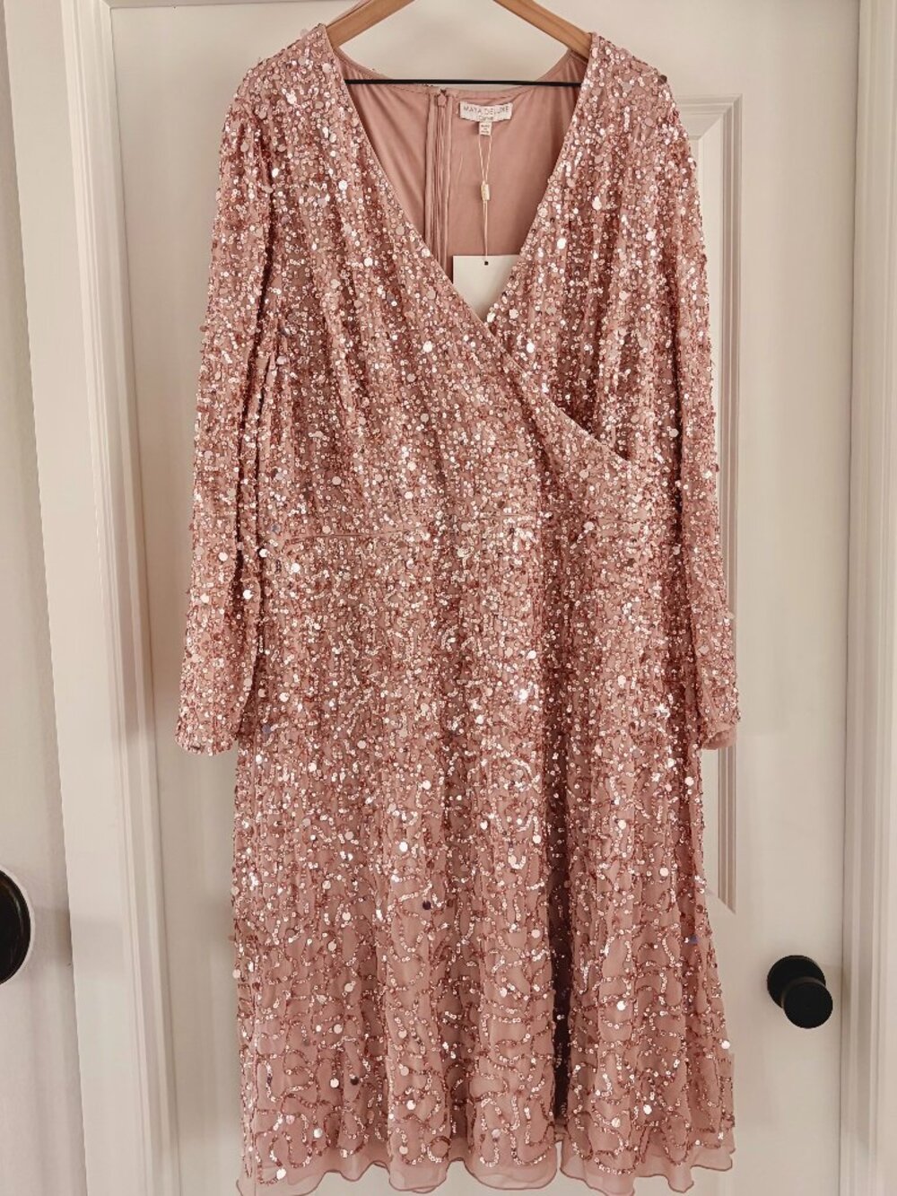 Maya Deluxe Curve NWT Sequin Embellished Faux Wrap Midi Dress Pink Size 24